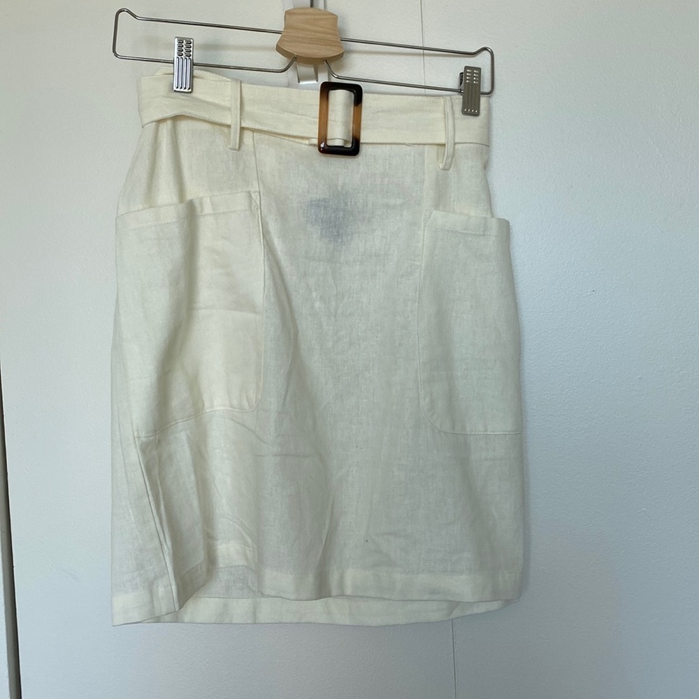 Cream white linen skirt with belt
